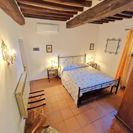 Borgo Melograno Apartment