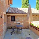 Borgo Melograno Lägenhet *