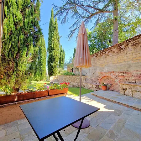 Apartament Borgo Melograno *