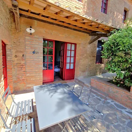 Apartament Borgo Melograno *